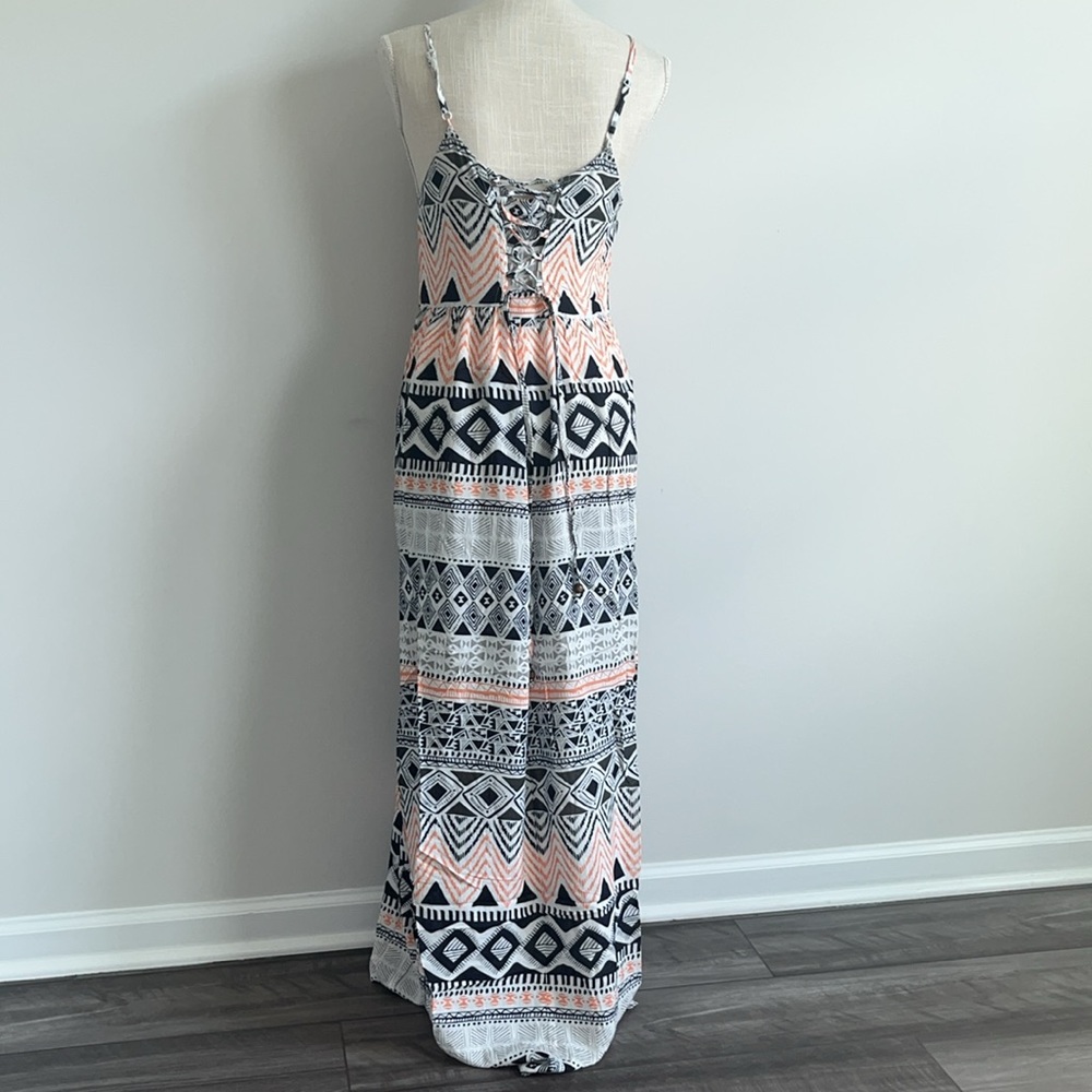 Spaghetti Strap Geo Print Maxi Dress - Picture 7 of 13